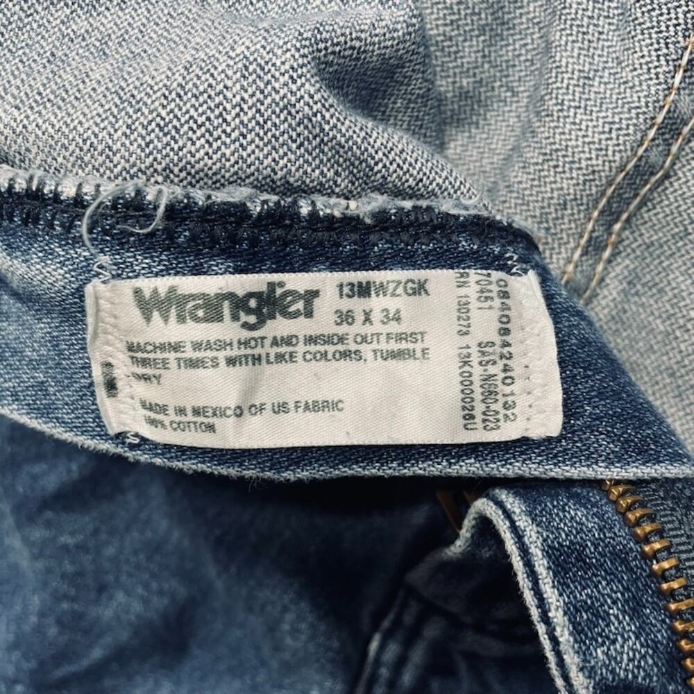 Wrangler 13MWZGK Jeans Mens 36x33 Medium Wash Blue Cowboy Cut Original Fit Denim - Picture 3 of 9